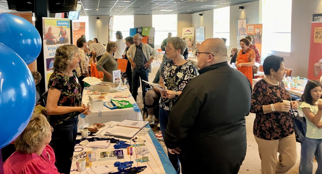 Vrijwilligersmarkt Kampenvoorelkaar